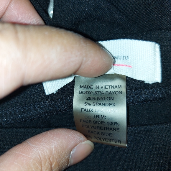 ❣️Ladies Tara by Vince Camuto tight pants size S (#612) - Picture 5 of 10